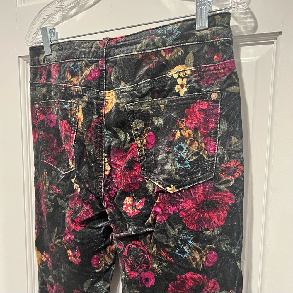Anthropologie Pilcro Mid Rise Velvet Floral Skinny Jeans Size 28 Pants Black - Picture 8 of 11